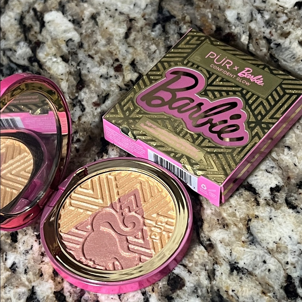 ⚡️💕PUR x Barbie Confident Glow Highlighter LE